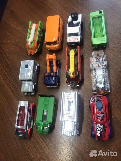 Машинки hot wheels