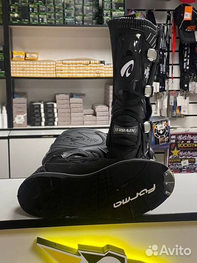 Кроссовые мотоботинки Forma Terrain TX