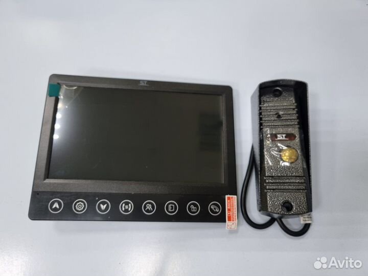 Видеодомофон комплект