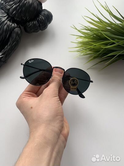 Солнцезащитные очки ray ban