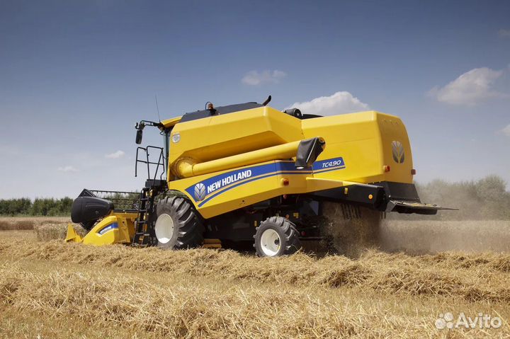 В разборе комбайны Нью Холанд New Holland