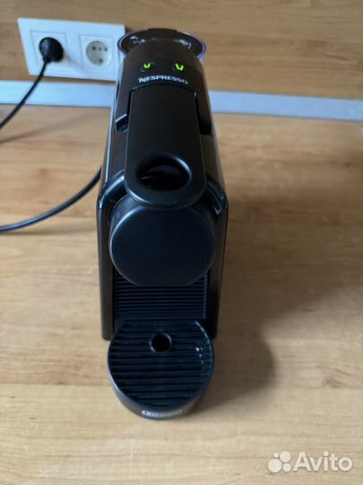 Кофемашина капсульная Nespresso EN85