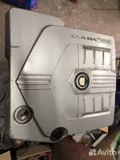 Накладка двигателя декоративная