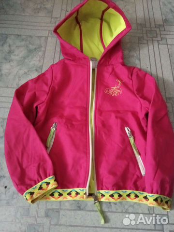 Ветровка для девочки