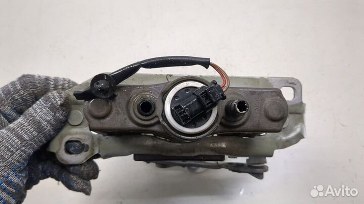 Петля капота Mercedes E-Coupe C207 2009, 2013