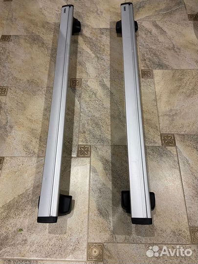 Багажник на крышу thule