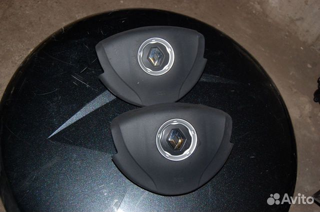 Renault Dachia подушка водительская