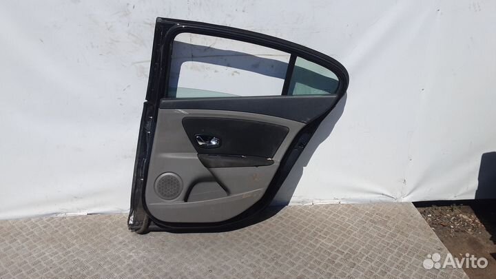 Дверь боковая Renault Fluence (2009-2013)