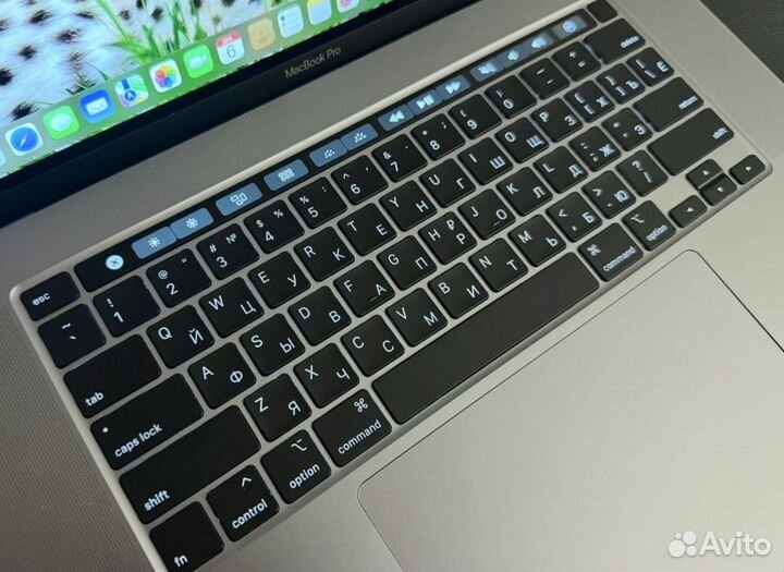 MacBook Pro 16 5600M i9 64GB 2TB