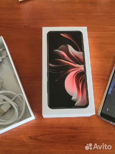 Смартфон P15 PRO 16Гб/1 Тб Snap 888+