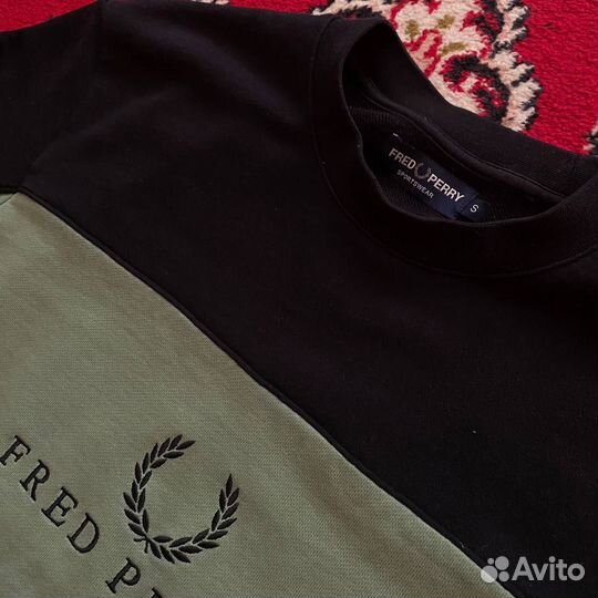 Fred perry свитшот