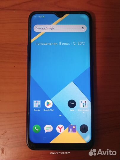 realme C2, 3/32 ГБ