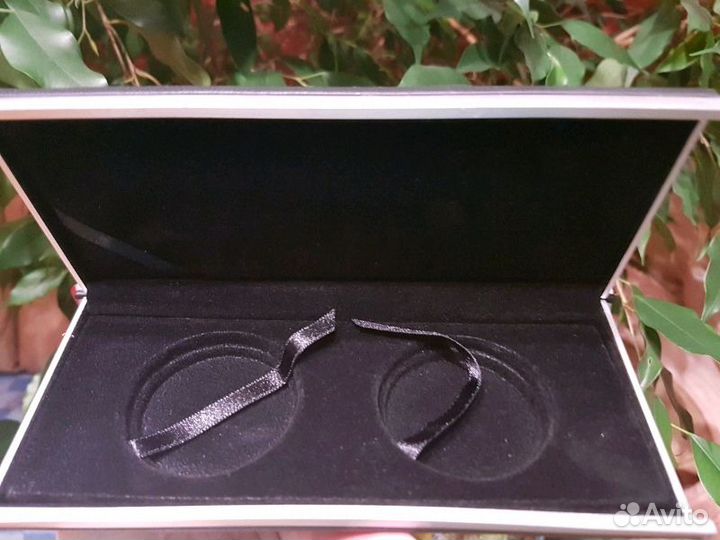 Футляр для драгоценных и коллекционных монет