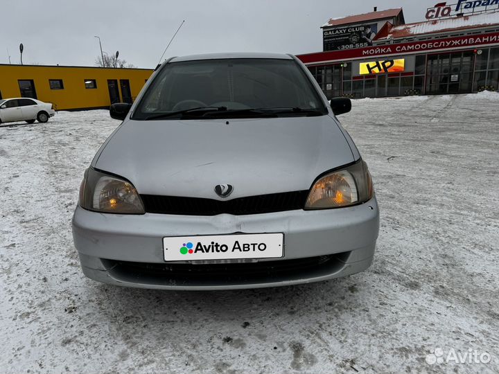 Toyota Platz 1.3 AT, 2000, 250 000 км