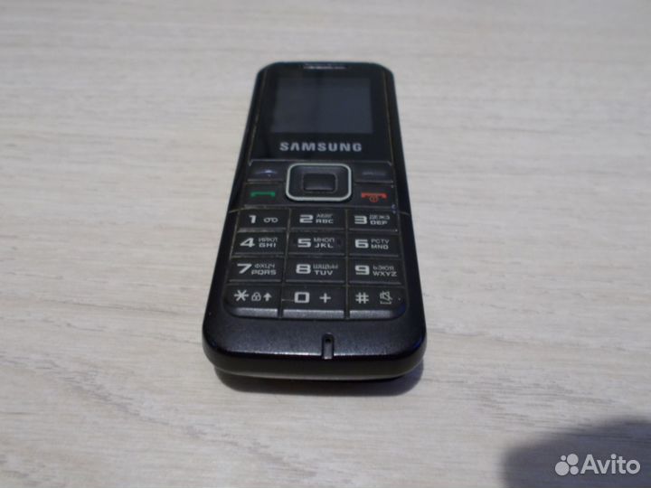 Samsung E1070