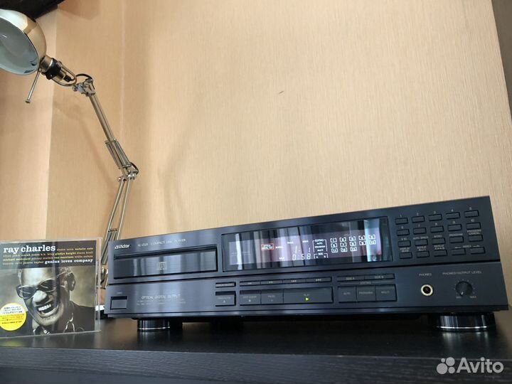 Victor XL-Z521 CD-проигрыватель