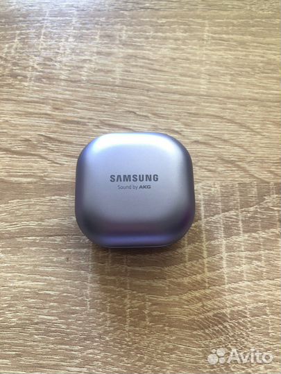 Беспроводные наушники samsung buds
