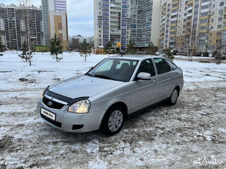 LADA Priora 1.6 МТ, 2011, 166 163 км