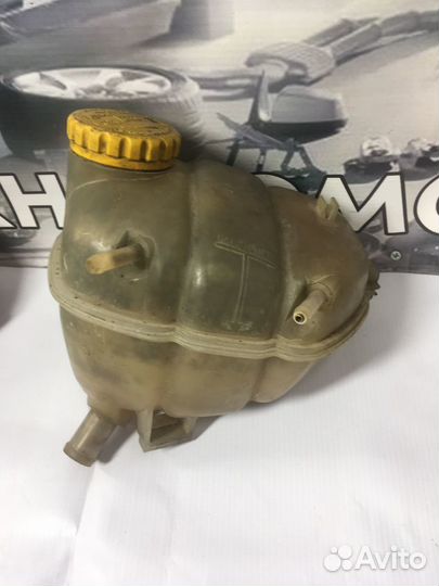 Расширительный бачок Opel Vectra B