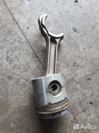 Поршень и шатун DAF 95