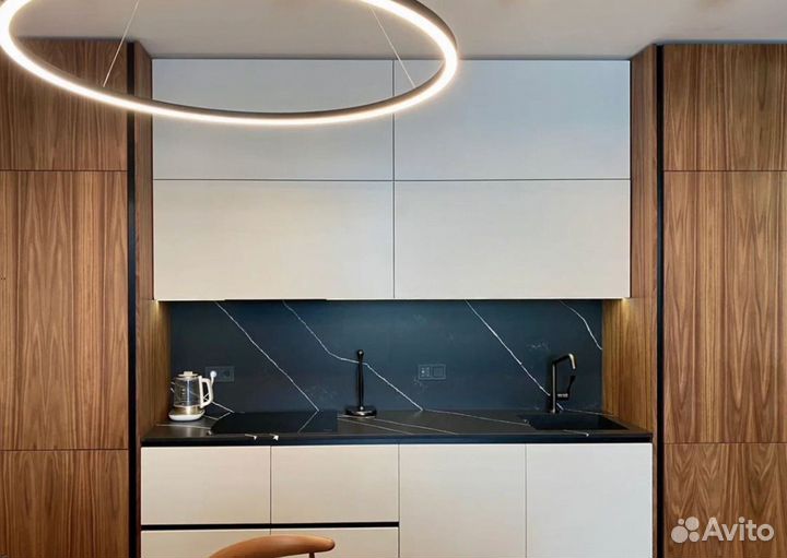 Кухня Белая с деревом по индивидуальному заказу