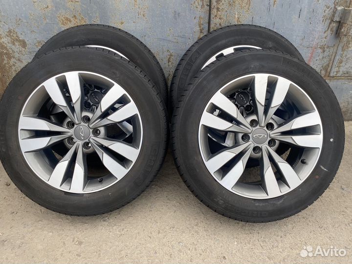 R17 Giti GitiComfort SUV 520 215/60, PCD 5x114.3 DIA 60.1