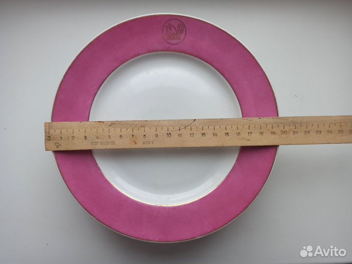 Посуда тарелки чашки кружки 18+4 штуки