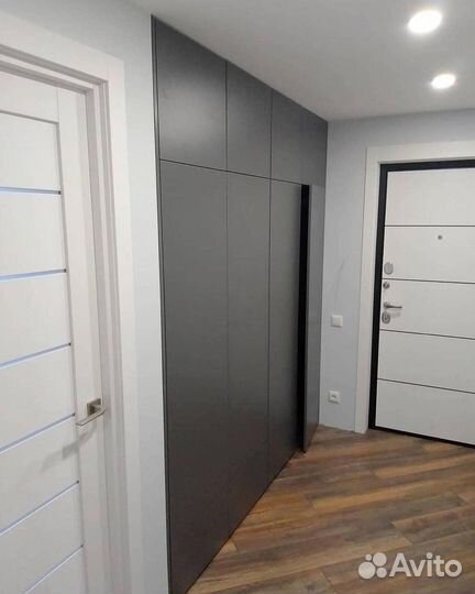 Шкаф встроенный