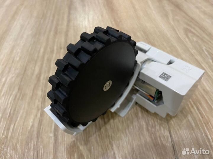 Колесо правое (R) Xiaomi Mi Robot Vacuum-Mop