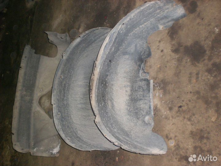 Подкрылки Каен Таурег Q7 2002-2010