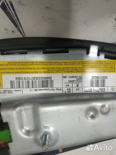 Подушка сиденья w204 Mercedes правого