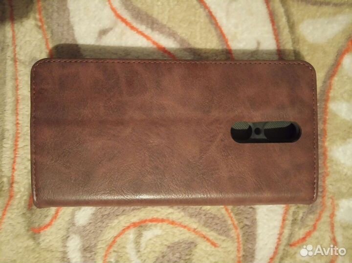 Чехол для телефона (смартфона)