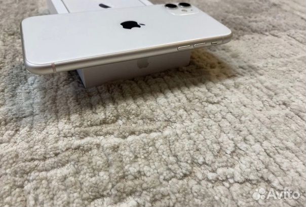 Телефон iPhone 11 pro