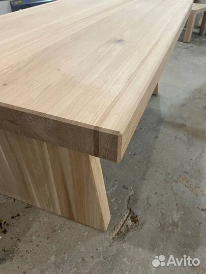 Стол обеденный из массива дуба