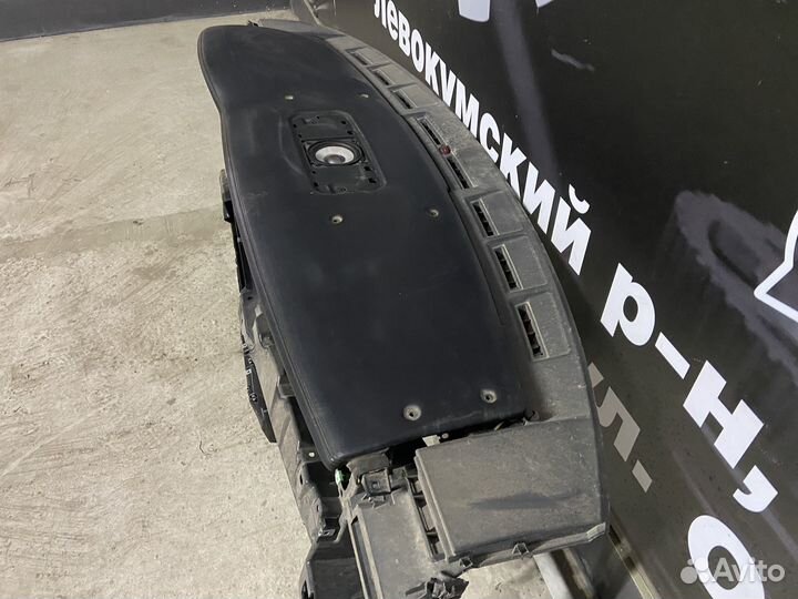 Торпеда панель передняя range rover 4.2 L322
