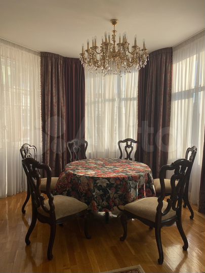 6-к. квартира, 309 м², 4/7 эт.