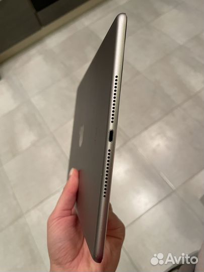 iPad air 2 (2014г) 64 gb