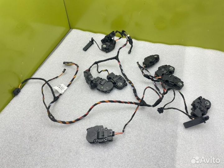 Сервоприводы печки Bmw X5 G05 B57D30 3.0D 2020