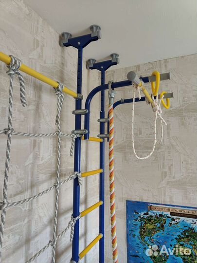 Детская шведская стенка