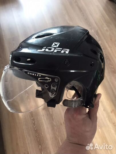 Хоккейный шлем Jofa 690