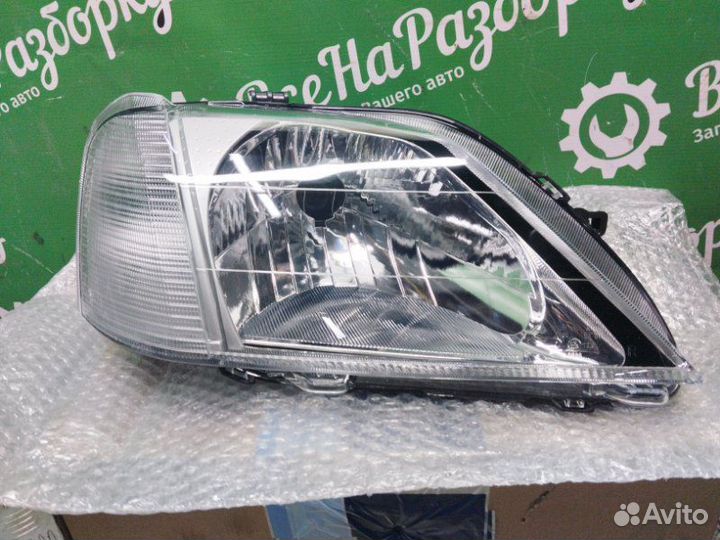 Фара передняя правая Renault Logan 1 04-10