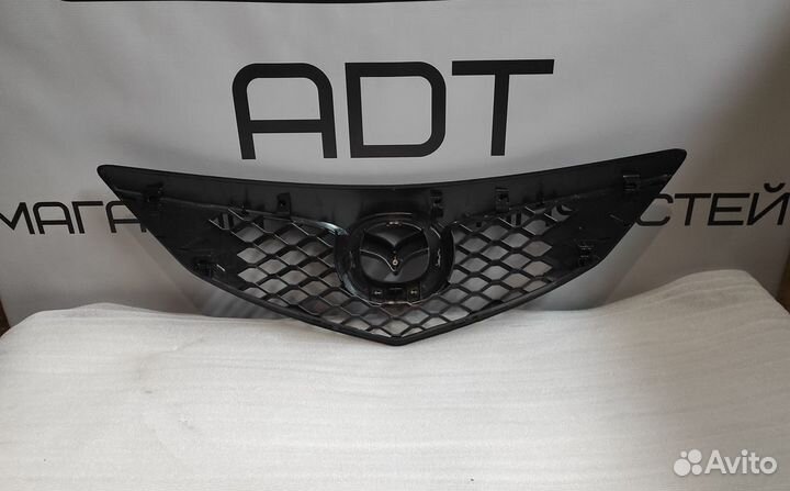 Решетка радиатора mazda 3 BK 2007-2009 хетчбек