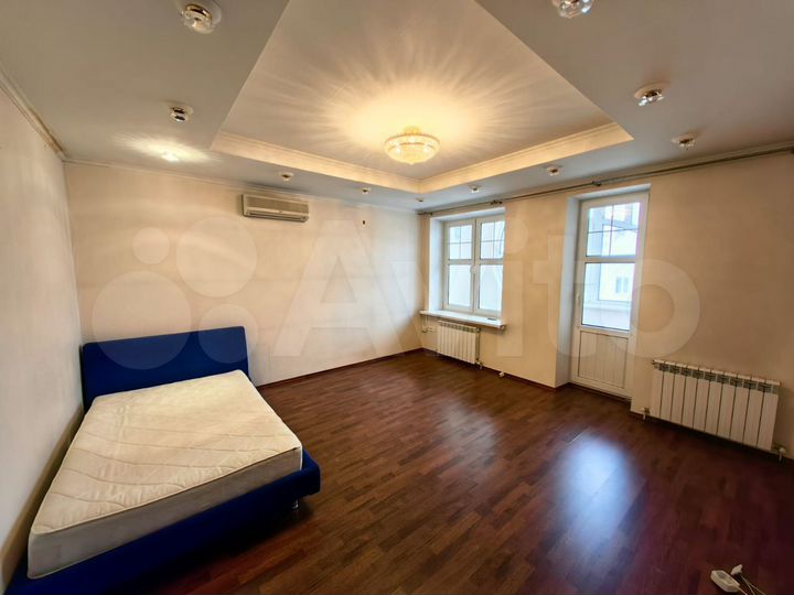 5-к. квартира, 221,1 м², 5/6 эт.