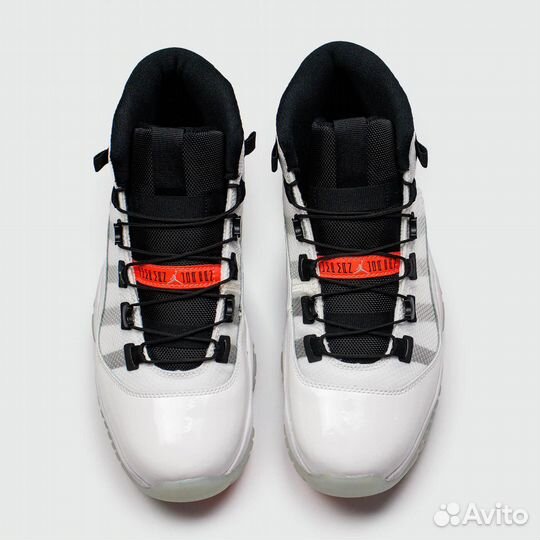 Air Jordan 11 Adapt White