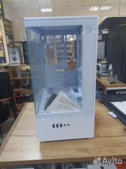 Корпус Invader Q4M + стекло, Micro-ATX, Mini-ITX