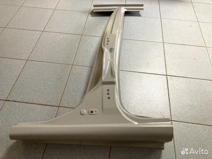 Центральная стойка кузова Kia Spectra 2001-2011