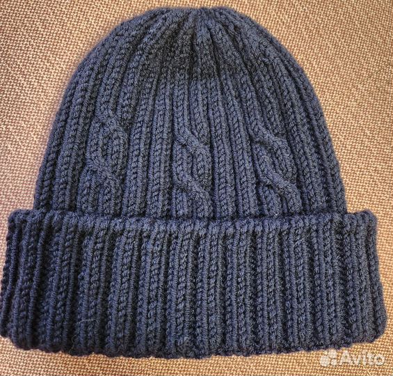 Мужская зимняя шапка вязаная