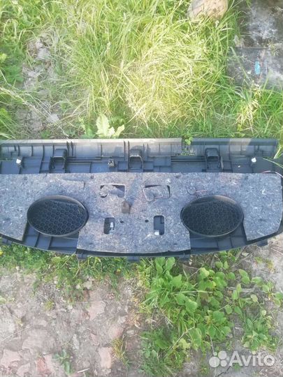 Задняя полка Toyota corolla е150