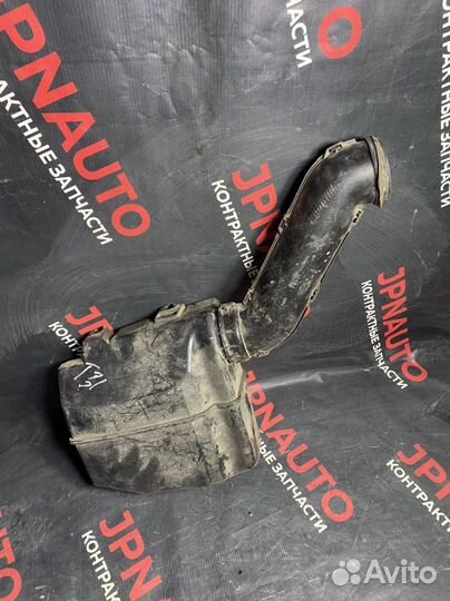 Nissan X Trail T31 резонатор воздушного фильтра