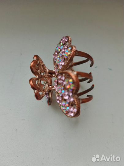 Заколка для волос со стразами